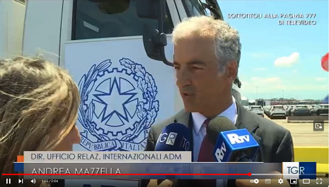 Calabria regional tv news report on delivery at Gioia Tauro port of the mobile scanner falling under the “Food for Gaza” initiative